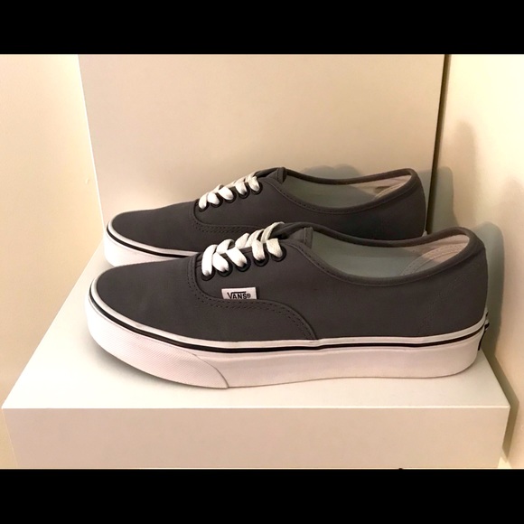 vans authentic core classic sneakers